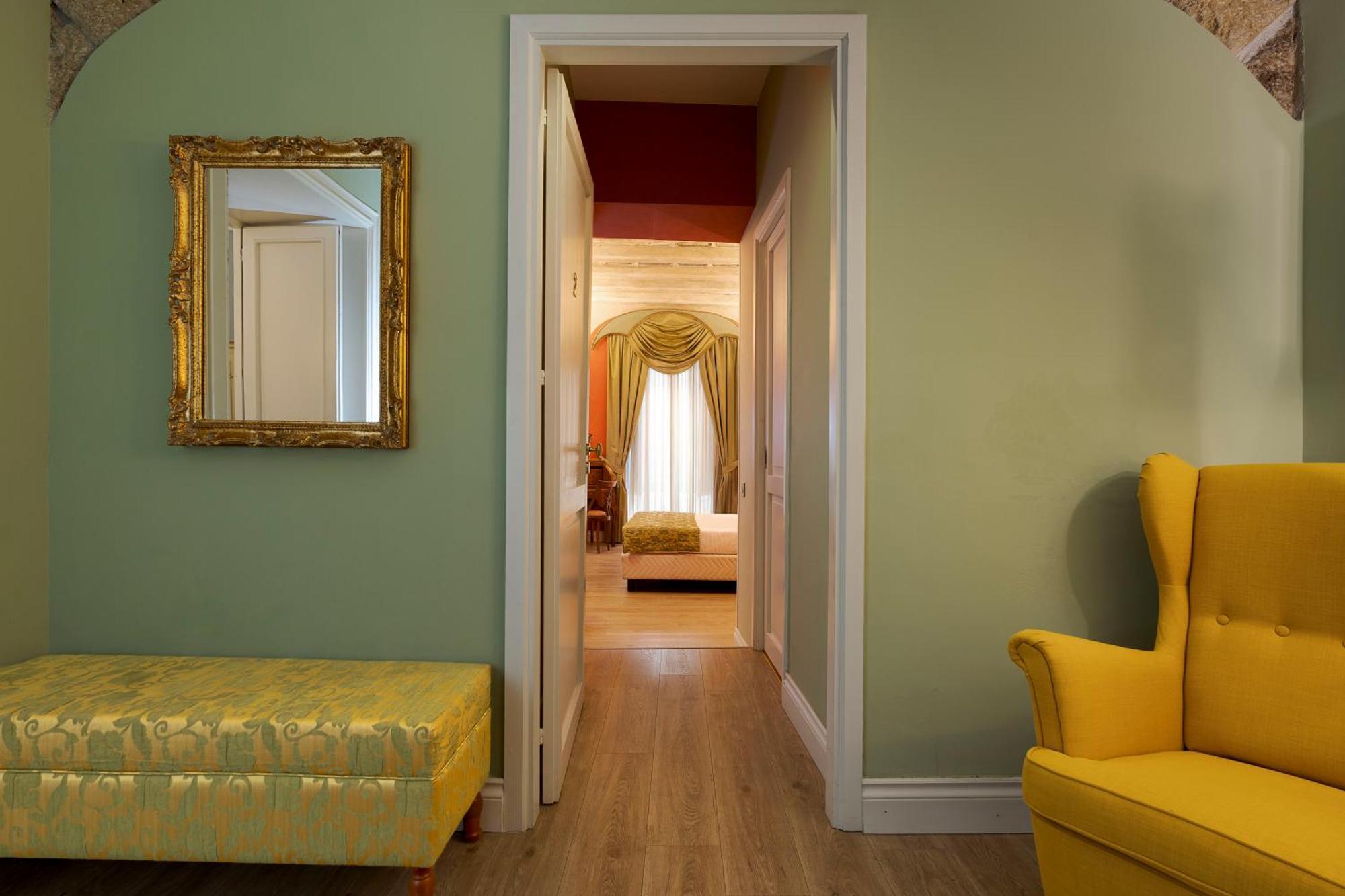 Hotel Palazzo Arone Dei Baroni Di Valentino à Palerme Extérieur photo