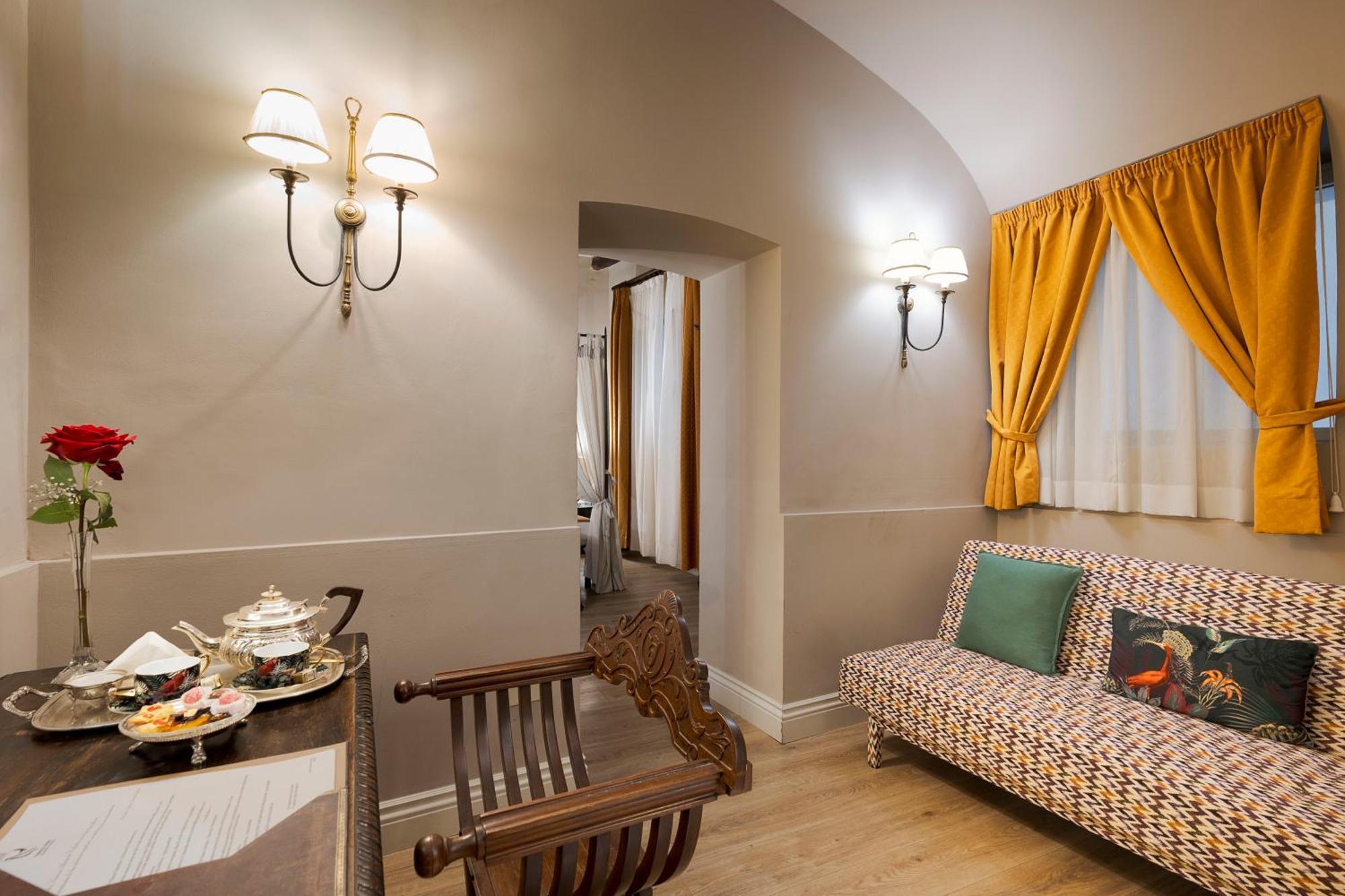 Hotel Palazzo Arone Dei Baroni Di Valentino à Palerme Extérieur photo
